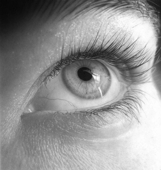 Hyper-Realistic Eye By Flavio Apel, Pencil Drawing