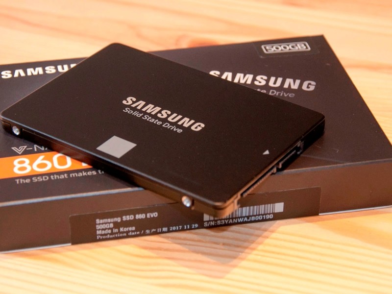 Samsung 860 Evo 500GB 2.5 inch SATA III Internal SSD (MZ-76E500B/AM)