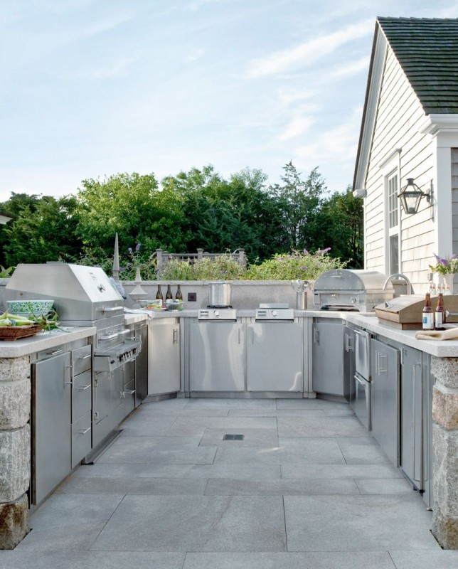 14 Incredible Outdoor Kitchen Ideas