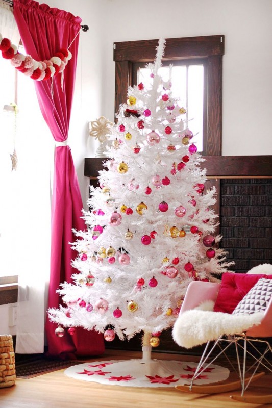 15 Christmas Color Schemes You Never Saw Coming