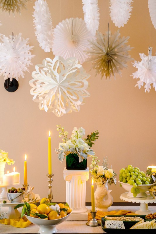 15 Christmas Color Schemes You Never Saw Coming