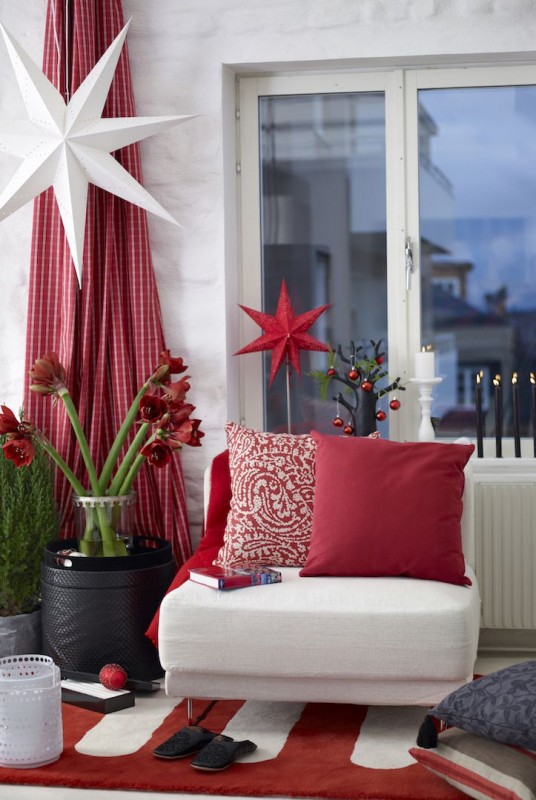 15 Ways to Make Your Living Room Chic For Christmas