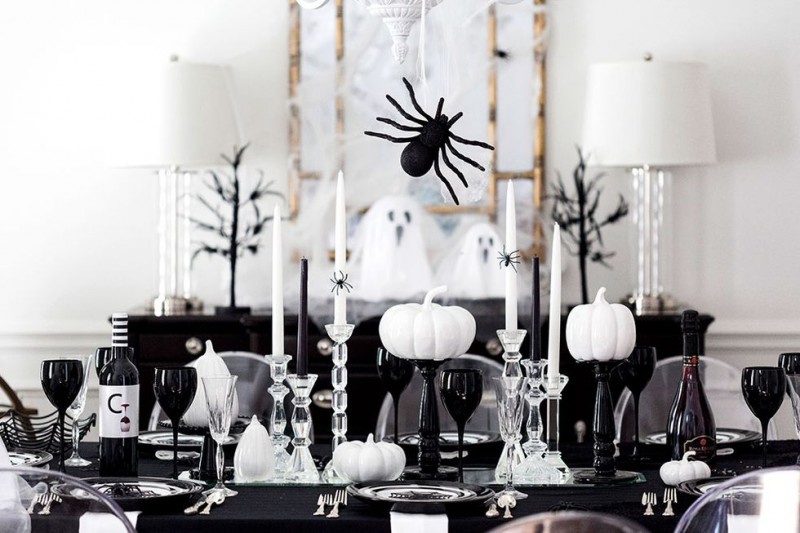 20 Ideas For Halloween Table Decorations That Are Stylish And Spooky