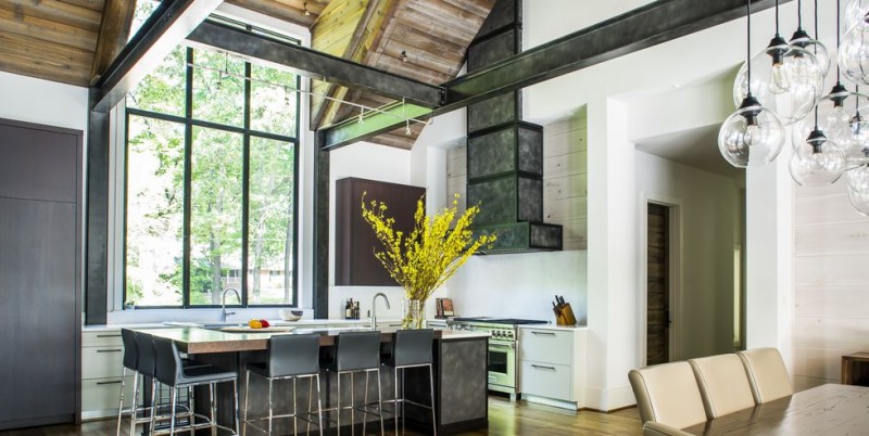 25 Breathtaking Vaulted Ceiling Kitchens