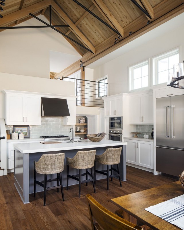 25 Breathtaking Vaulted Ceiling Kitchens