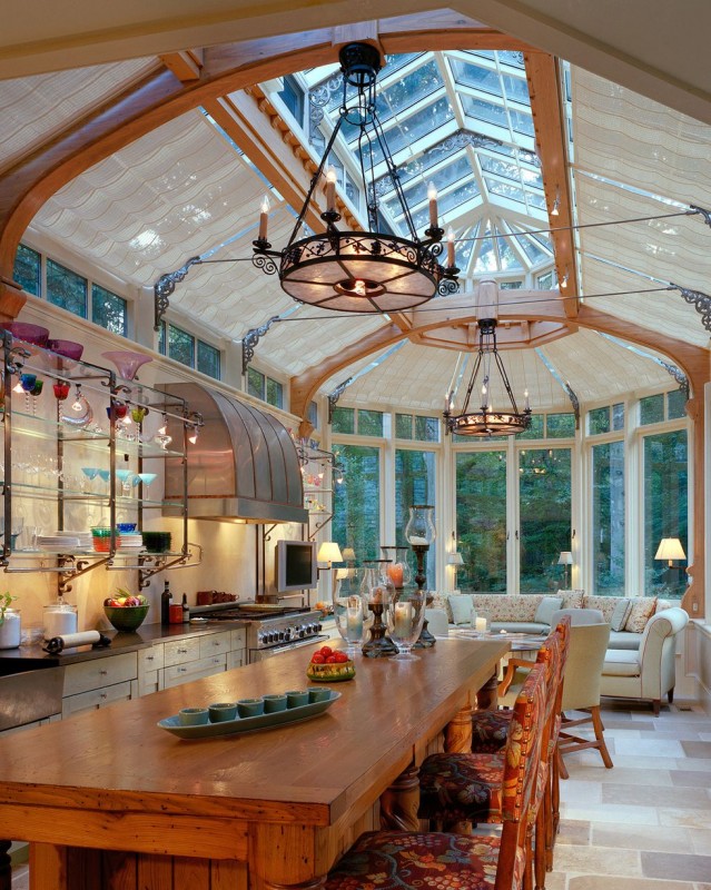 25 Breathtaking Vaulted Ceiling Kitchens