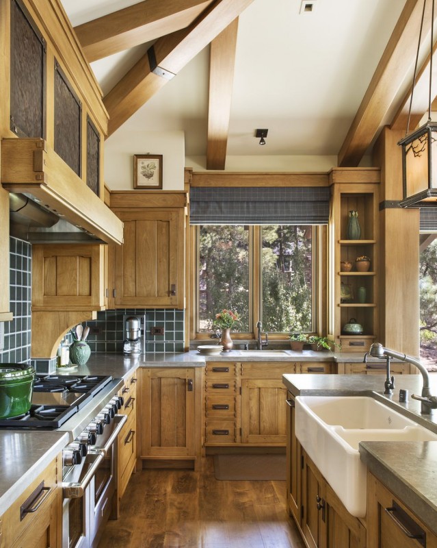 25 Breathtaking Vaulted Ceiling Kitchens