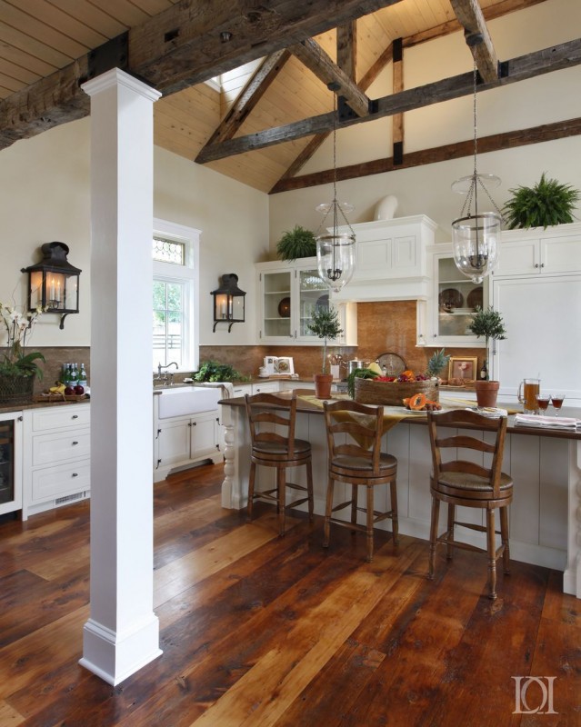25 Breathtaking Vaulted Ceiling Kitchens