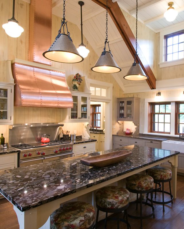 25 Breathtaking Vaulted Ceiling Kitchens - Home Decoration | Katalay.net