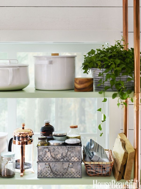 A Tiny Corner Became the Cutest Kitchen With 4 Smart Strategies