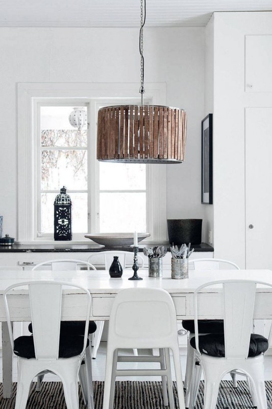 Inspiring Ideas for Crafting a Classic Black and White Kitchen