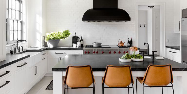 Inspiring Ideas for Crafting a Classic Black and White Kitchen