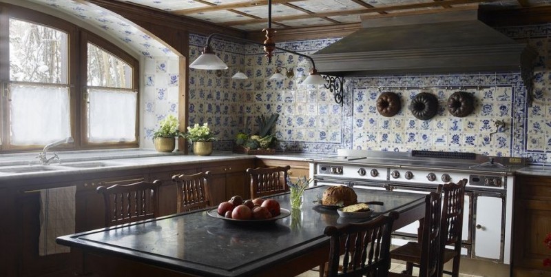 The 30 Most Comforting Blue Kitchens We've Ever Seen