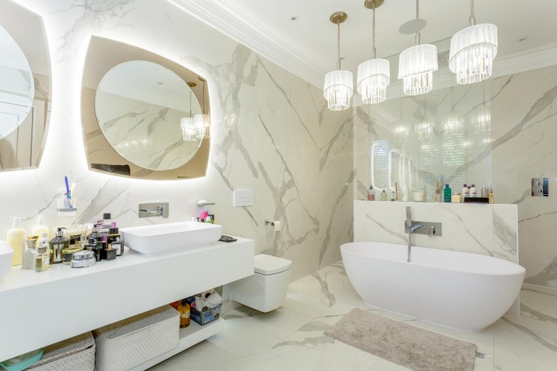 Top 10 Beautiful Bathrooms From Around The World