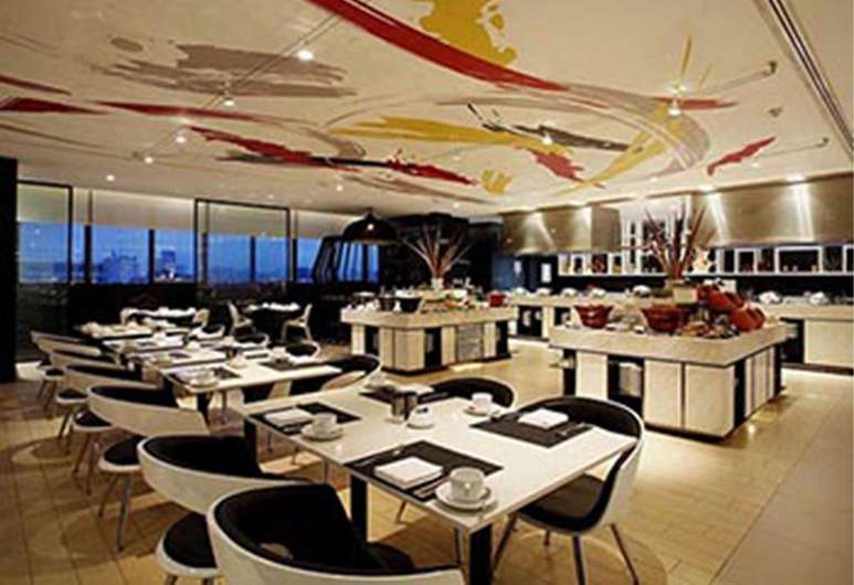 Centara Watergate Pavillion Hotel Bangkok