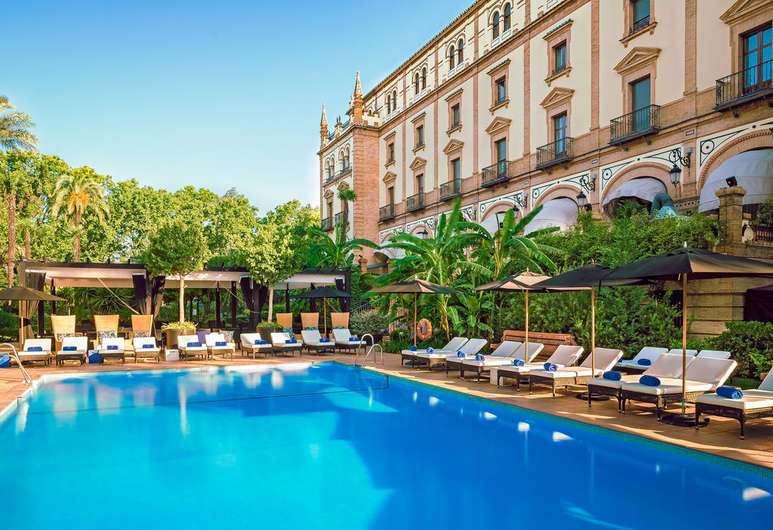 hotel-alfonso-xiii-a-luxury-collection-hotel-seville