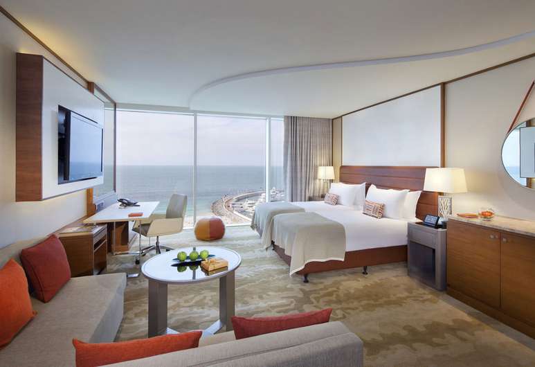 Jumeirah Beach Hotel, Dubai