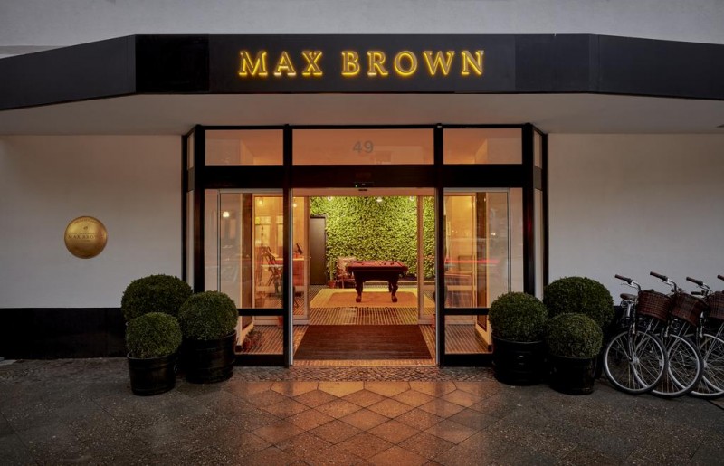 Max Brown Kudamm