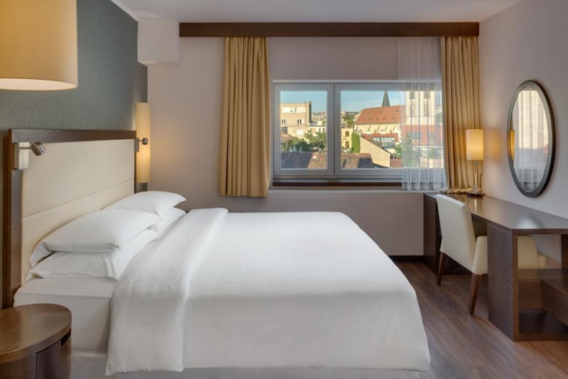 Sheraton Prague Charles Square Hotel
