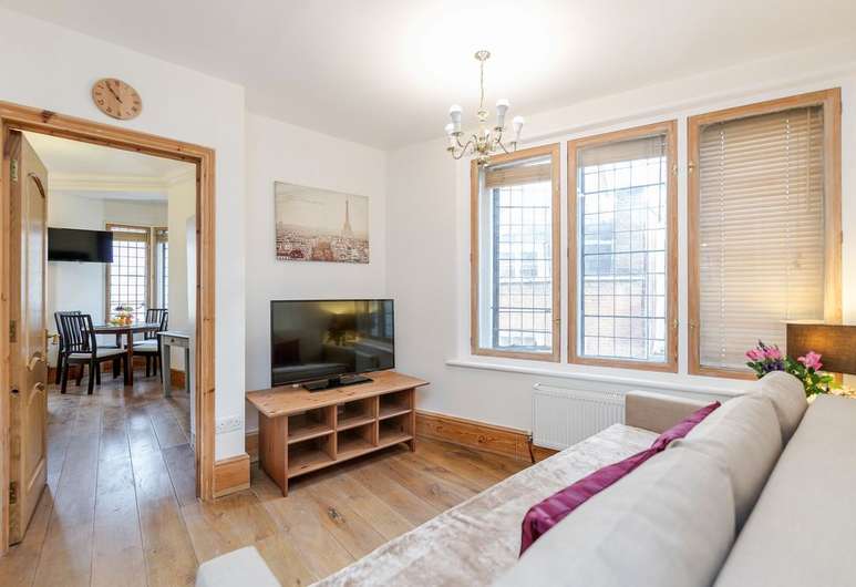 Warwick House Street Apartments, London