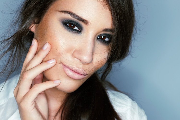 Makeup Tips For Brown Eyes