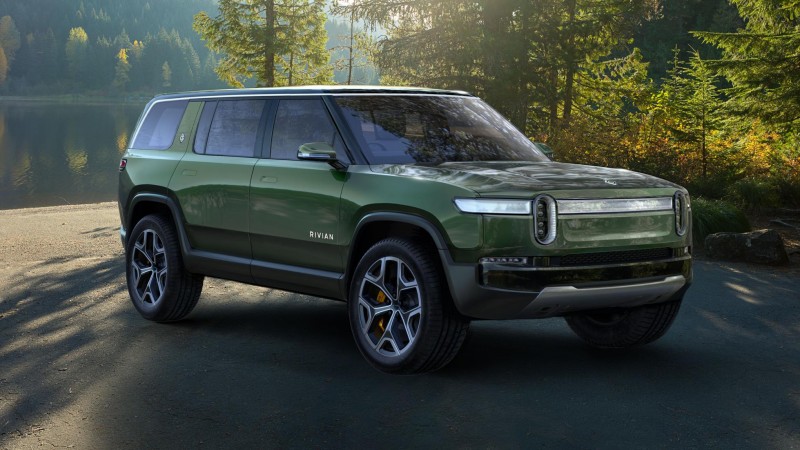 This Is Rivian’s New Electric Seven-Seat SUV