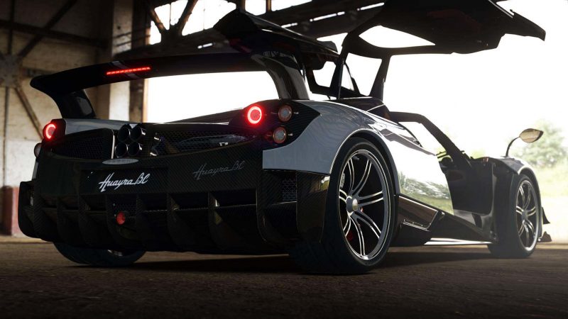 Top 20 Fastest Cars in the World