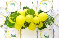 DIY Balloon & Fronds Tropical Party Centerpiece