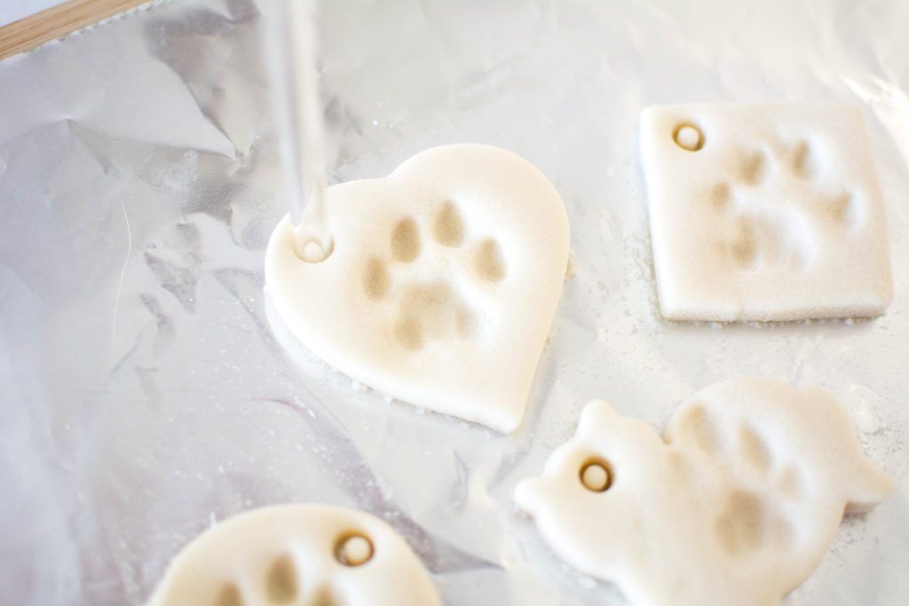 DIY Paw Print Ornament