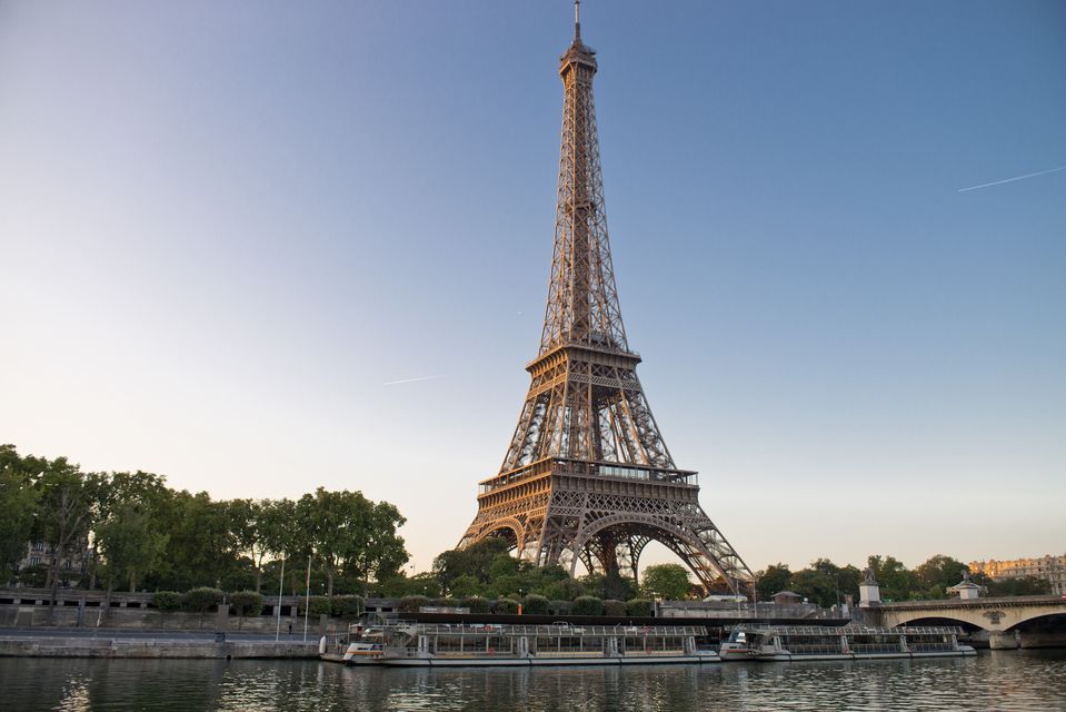 Paris: 1-Hour Illuminations River Cruise