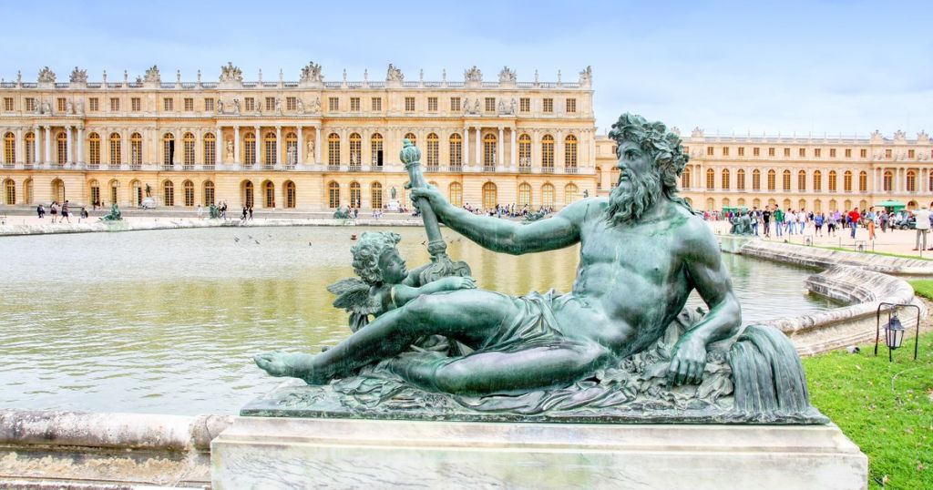 Versailles & Gardens Skip the Line Ticket with Audio Guide