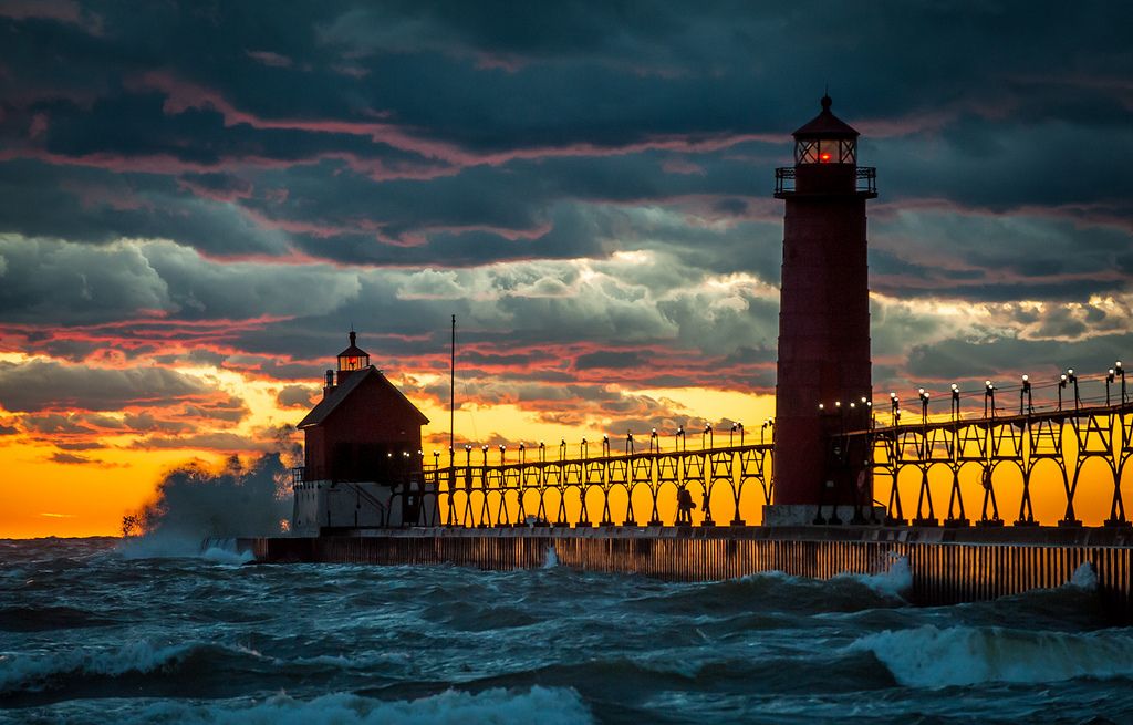 13 Amazing Places To Visit In Michigan