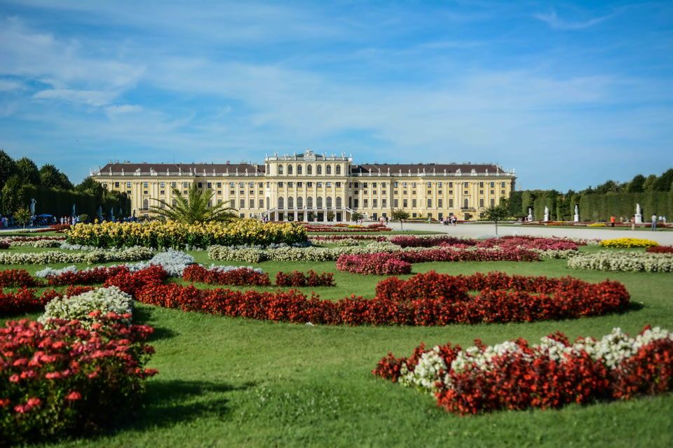 Schönbrunn Palace & Gardens: Skip-the-Line Guided Tour