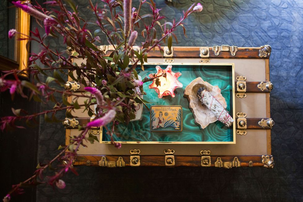 10 Best Ways To Create A Worldly Eclectic Style With Your Souvenirs