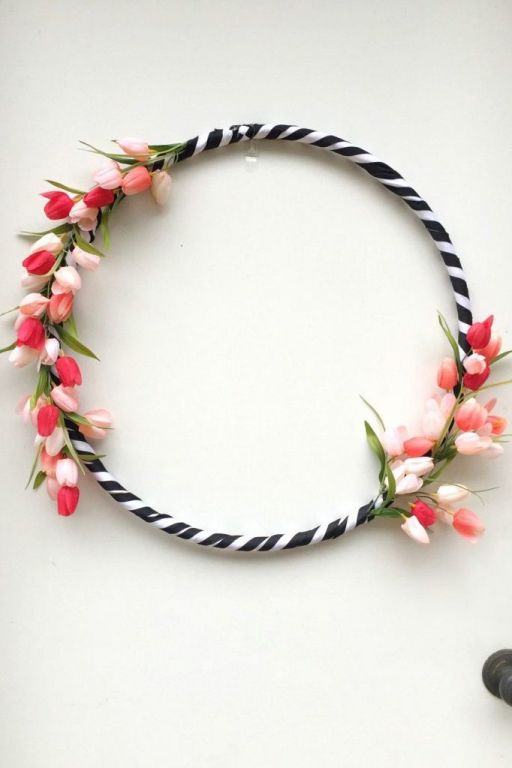 13 DIY Easter Wreaths You'll Want To Keep Up All Spring