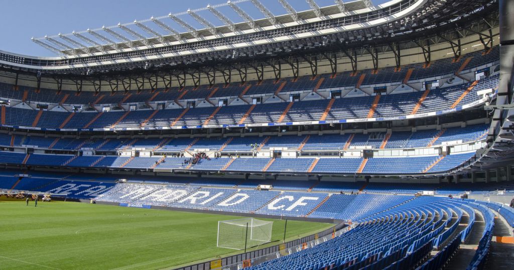 Madrid: Bernabéu Stadium Tour with Direct Access Tickets