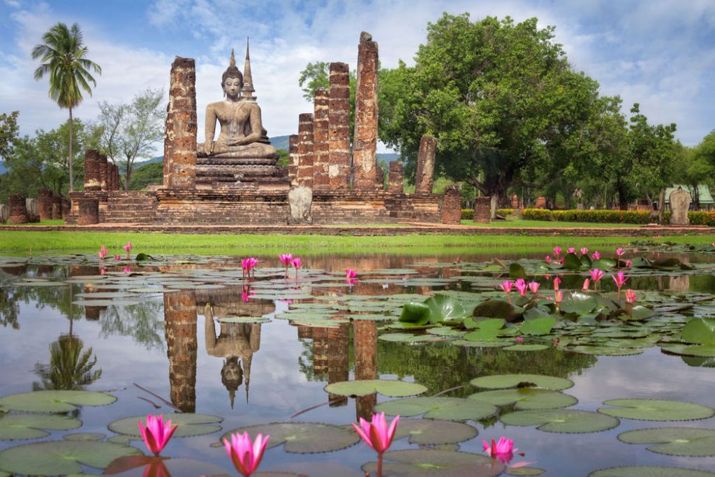 From Bangkok: Ayutthaya Day Tour by Bus and Boat