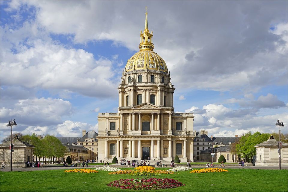 Les Invalides: Napoleon's Tomb & Army Museum Priority Entry