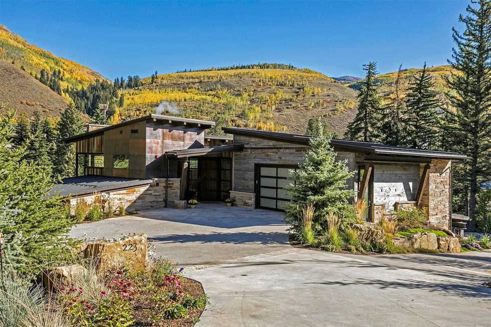 10 Gorgeous Homes That Get Luxe Mountain Living Right