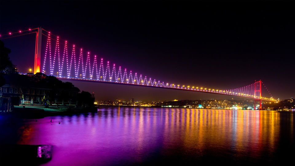 Istanbul: Bosphorus Night Cruise