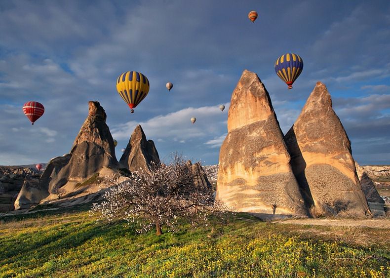 Cappadocia: Hot Air Balloons over Fairy Chimneys