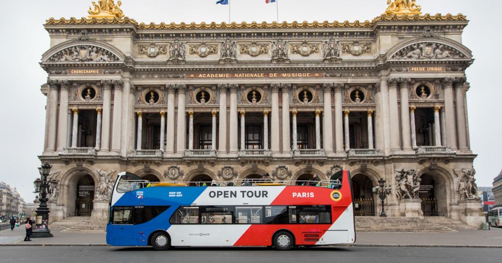 Paris Hop-on Hop-off Bus Tour: Classic, Premium or Deluxe