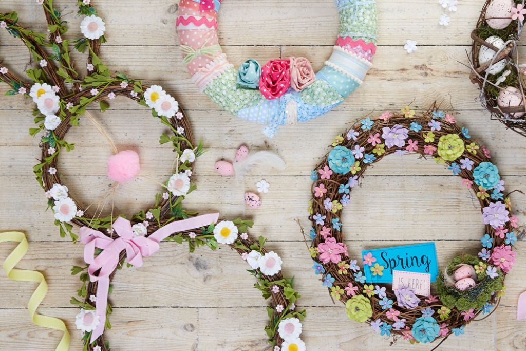 13 DIY Easter Wreaths You'll Want To Keep Up All Spring