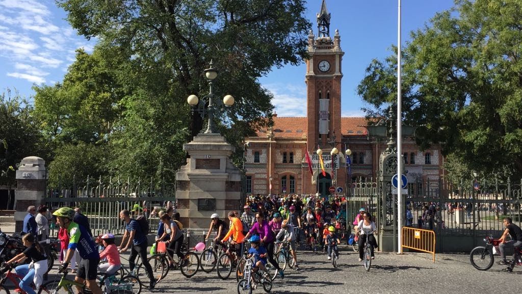Scenic Madrid City Cycling Tour