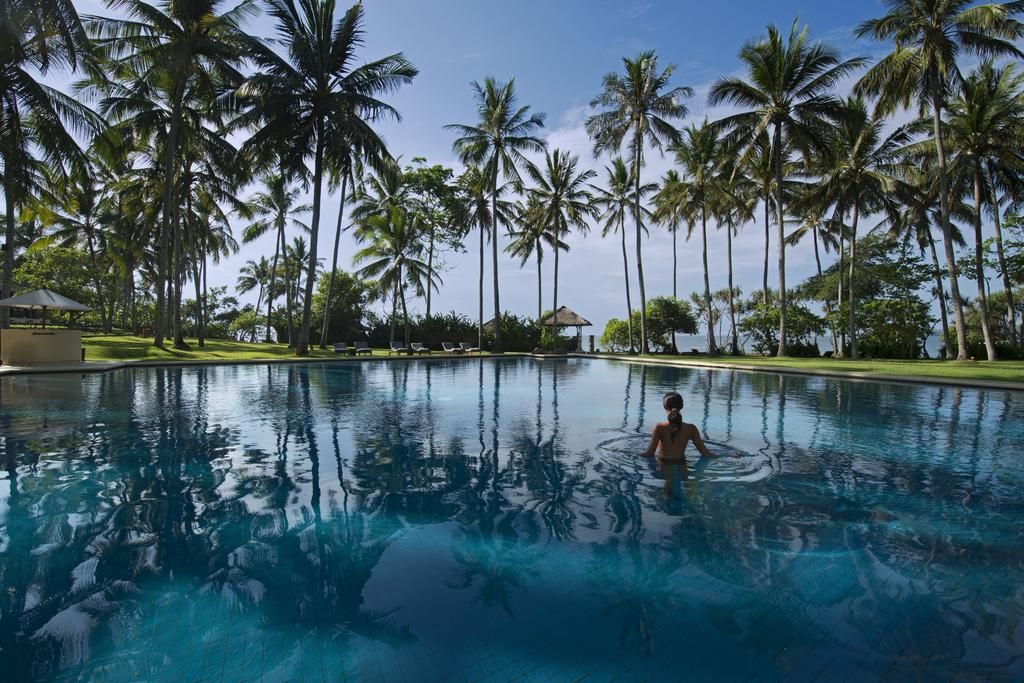 Alila Manggis, Manggis