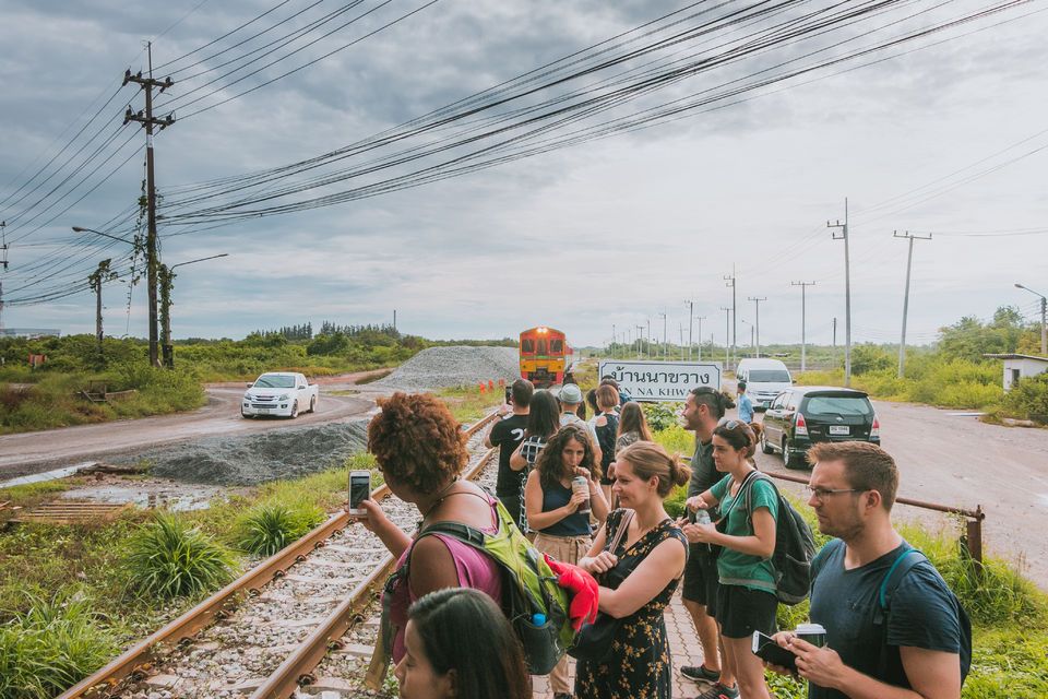 Damnoen Saduak Floating Market & Maeklong Train Market Tour