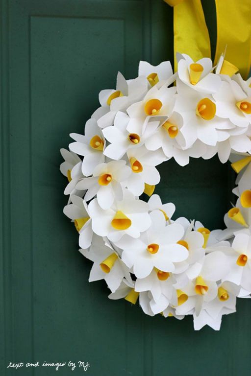 13 DIY Easter Wreaths You'll Want To Keep Up All Spring