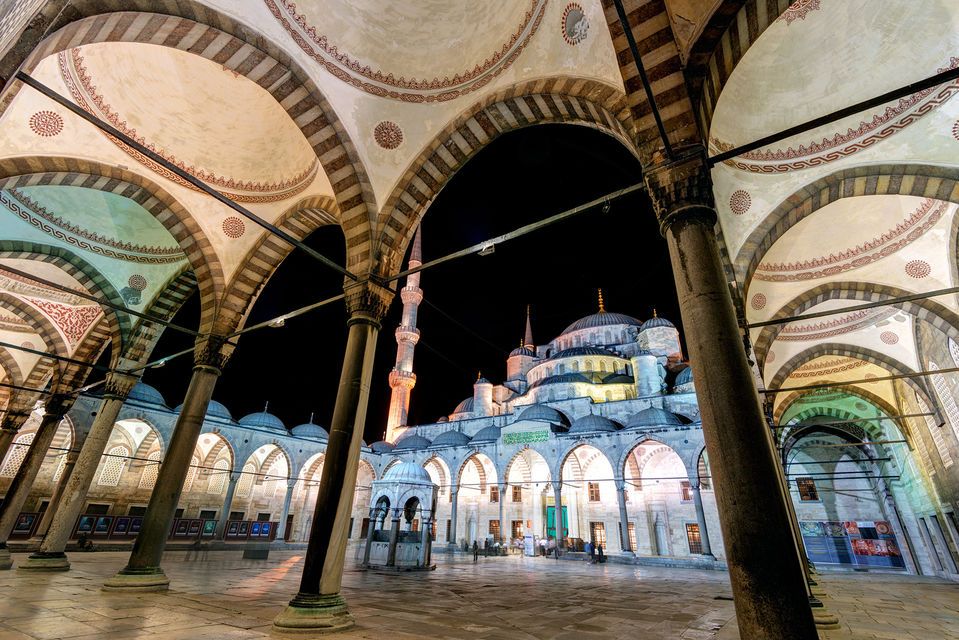 Istanbul: Private Full-Day Tour with Lunch