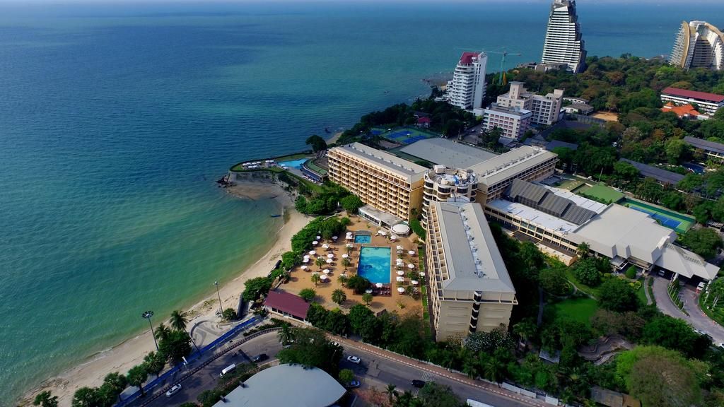 Dusit Thani Pattaya, Pattaya