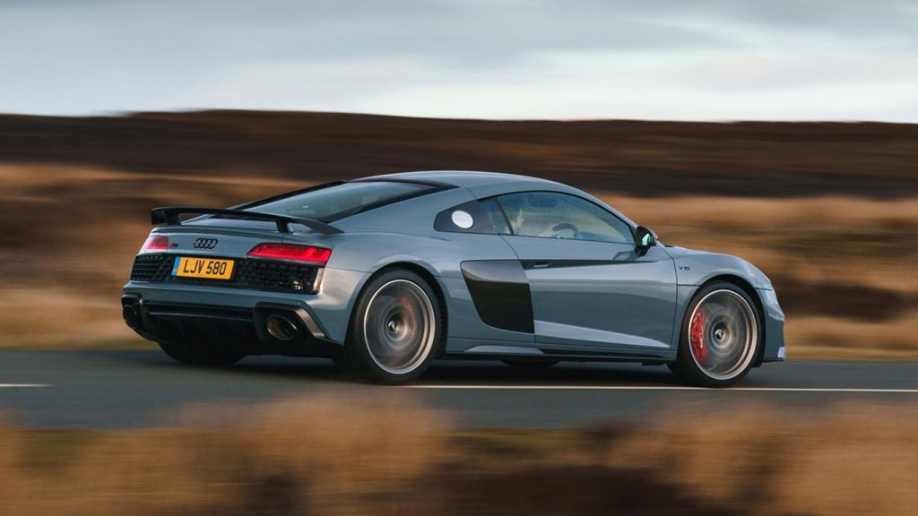 Audi R8 V10 Performance Review